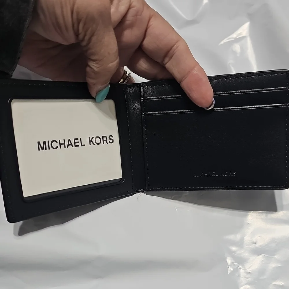 Michael Kors Brown Logo Money And Card Wallet